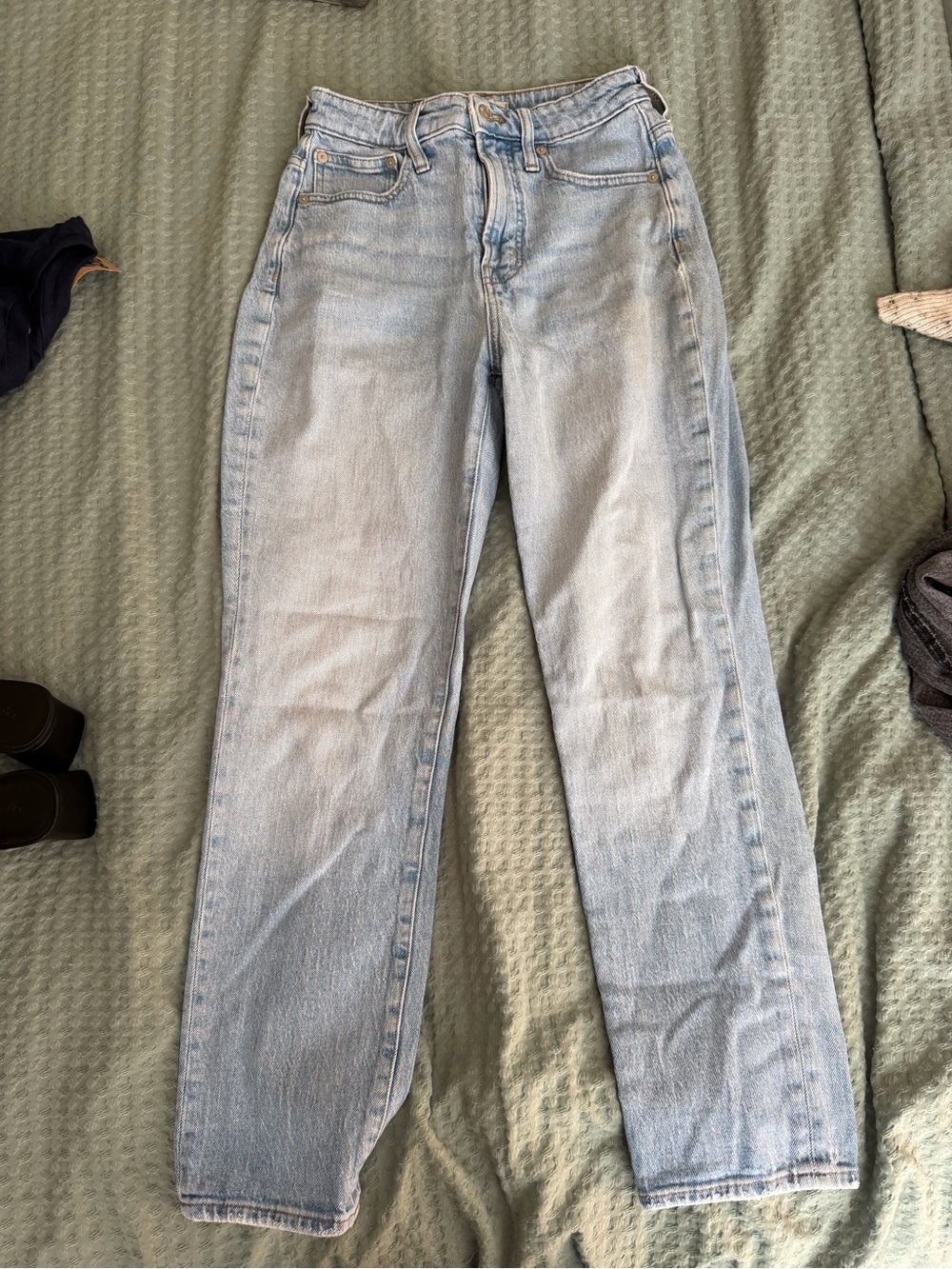 Madewell Curvy Light Blue Straight-Leg Women's Jeans